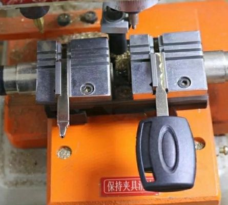 Moteur de 180 W, machine à couper les clés électriques pour la fabrication de clés en double, tension 110/220V
