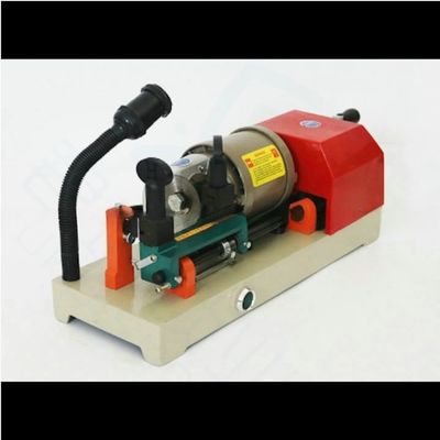 Voltage 110V/220V/50Hz/60Hz Serre-clés horizontale pour duplicateur de clés