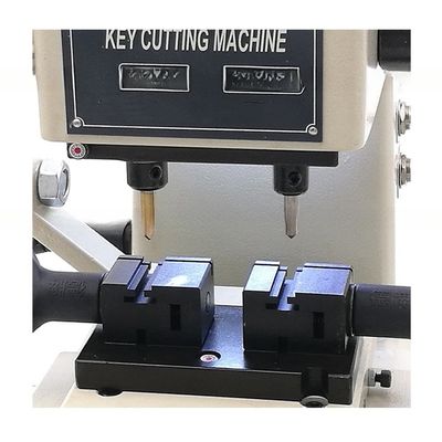 35*23*24cm Vertical Portable Duplicate Key Machine DEPAI D30A pour couper les clés de voiture